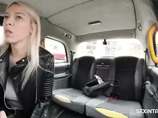 Sexy Czech blonde milf got a free ride