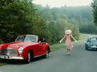 Elodie Frege - Potiche (2010)