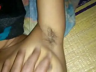 Bhabhi ko pesa Diya to bhabhi na apni choot our gaand ka darshan karwaya