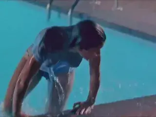 Jessica Biel Bikini - Oh the Hotness