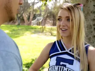 Petite High School Cheerleader Fucks Guy From Craigslist