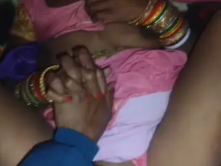 Indian Housewife Chus Her Husband's Lund Chus Ke Pati Se Mast Chudai Karwai.New Married Wife Husband Ke Saath Suhaagrat Mana Ke Sex Videos Made