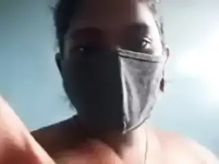 Desi kannur bhabi does video call with young boy