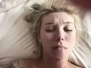 good morning blowjob & cum swallow