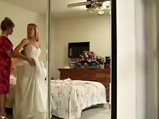Coed teen likes it doggie style