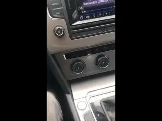 Turbanli 2 kisiile arabada