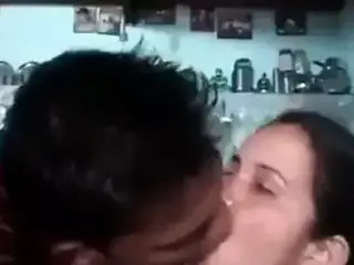 DESI AUNTY HAVING ROMANCE WITH YOUNG GUY