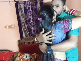 Desi Bhabhi Big boob doggy style chudai