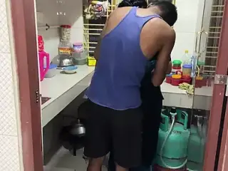 I saw my aunty cooking alone in the kitchen, I hugged her and started fucking