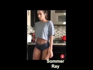 Sommer Ray