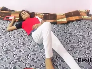 Indian Student Has Sex with Her Boyfriend