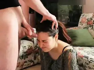 Miriana – a helpful Italian girlfriend