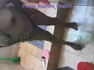 Rashmi bhabhi showering