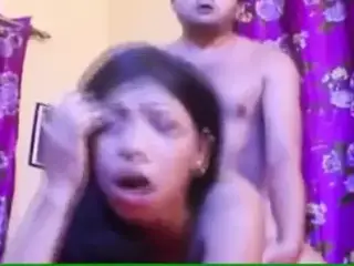 Indian desi bhabi has sex with her bf