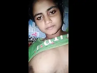 Bangladeshi girlfriend showing her wet pussy