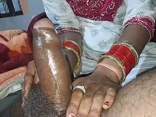 Bhabhi Xshika Massaged untill cum Big desi cock