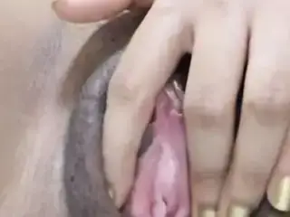 Juicy slow squirting pussy