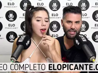 EUGE NESPO (COLO BARCO) SUCKS THE PACIFIER WITH ELO PICANTE