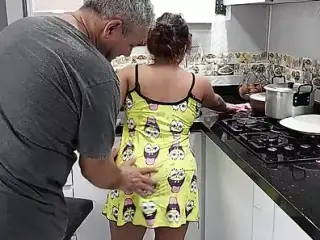Apu Gets Horny with Little Jassi in the Kitchen. He Fucks Her Tight Pussy Very Well