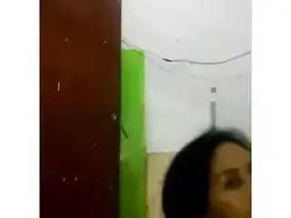 Makcik sebelah rumah perasaan cantik, rakam body lagitu pfft