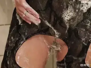 Monica Belucci FAKE 01