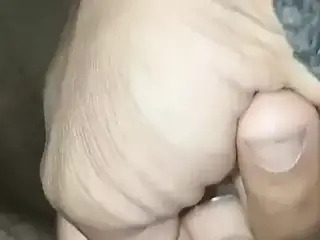 Desi chut xxx video chut me finger dali