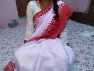 Indian Desi18+ School Girl Get Ready For School Function Wearing Saree (Hindi Audio Viral MMS)