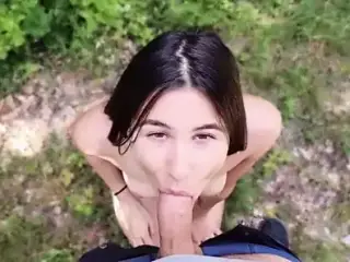 Outdoor blowjobs are the best