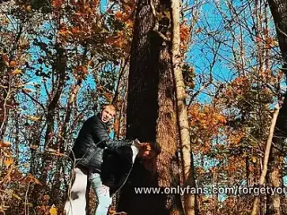 Fucked a beauty with a big ass in the forest while walking