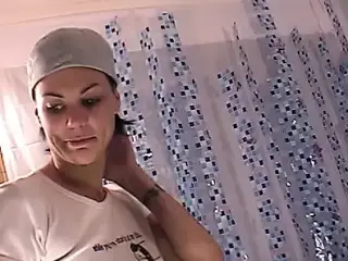 Photoshooting turns into Deepfuck Party