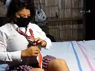 Student from Lima Peru masturbates with a thick dildo until leaving her asshole wide open