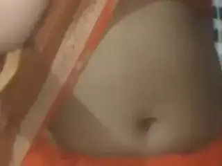 Desi bhabhi fucking with house owner and show live her friend