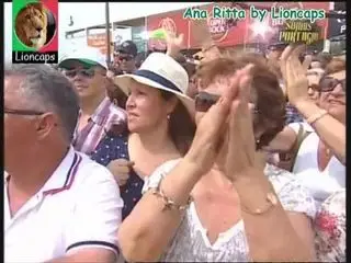 Ana Ritta - lioncaps 10-06-2012