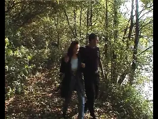 Ab in die Hecke jetzt wird gefickt