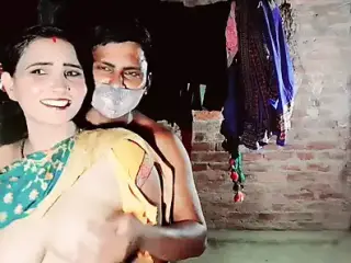 Desi Hot Sex with Bhabhi Full Hindi Audio