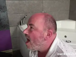 Cum Eating Husband - Cuckoldest