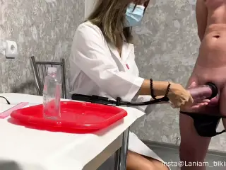 Mature cougar doctor vacuum cock medical examination semen analysis