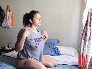 Mommy casual jerking off bottle