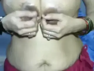 Your Jannat showing Boobs