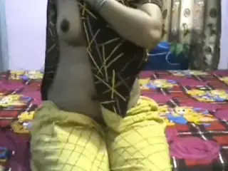 Indian Armpit Licking 102