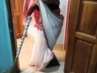 Tamil big tits and big ass desi Saree aunty gets rough fucked by stranger two days in a row - Indian Anal Sex & Huge Cumshot