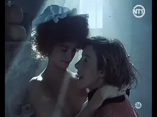 Penelope Cruz nude in Serie Rose (1991)