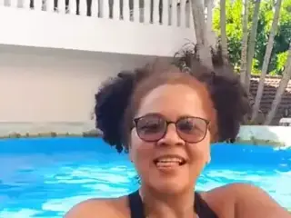 Swimming Pool Feet 2