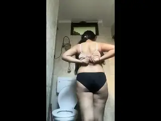 Desi girl showing boobs to her boyfriend