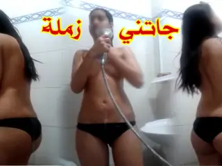 Moroccan woman having sex in the bathroom