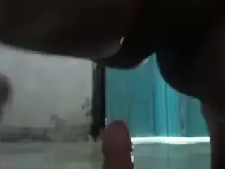 Janda perak main dengan dildo