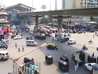 Bhabhi ne per dabane ke bahane se chudai karwai