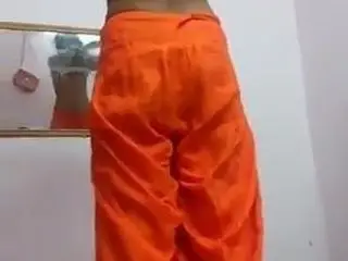 sexy sis