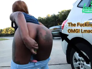 Ebony Fucking Herself On Highway Gets Caught By Poiice