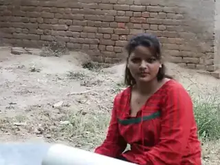 Desi Indian girl bathing in pool, village girl taking bath